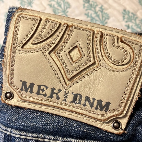 MEK DNM USA Size 38w 34L embroidered jeans Nice Shape - Picture 10 of 11